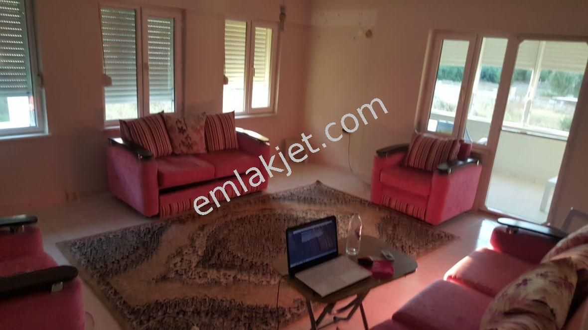 Emlakçıdan Balıkesir Ayvalık Küçükköy Mahallesi 3+1 Satılık Daire 360