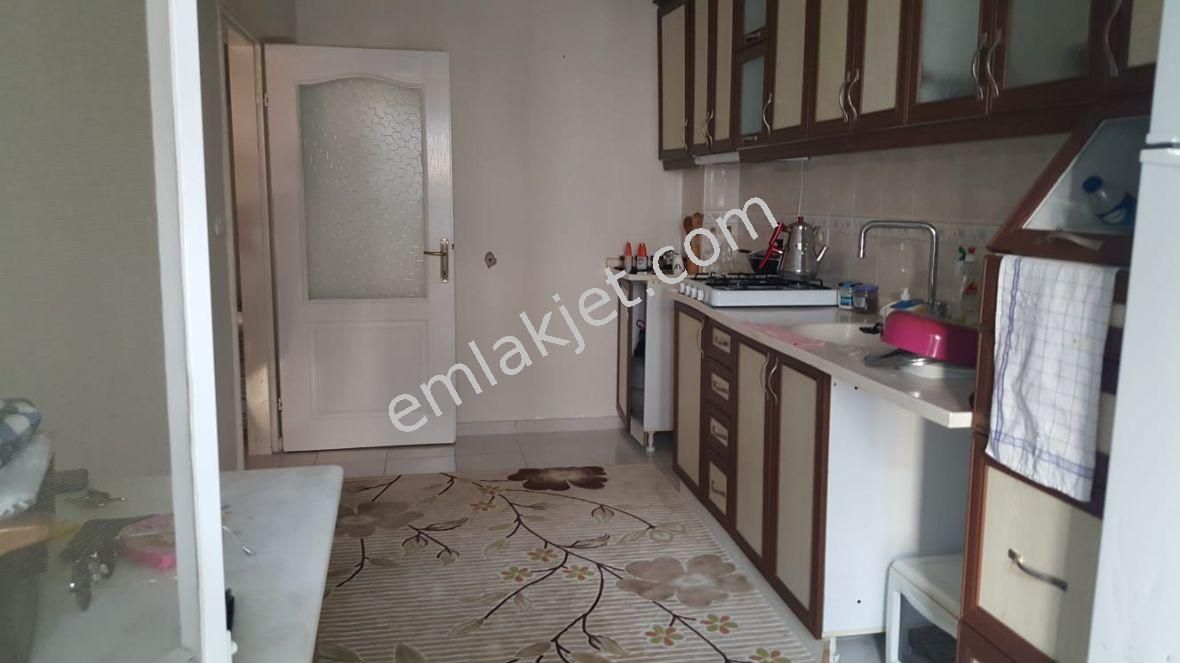 Emlakçıdan Balıkesir Ayvalık Küçükköy Mahallesi 3+1 Satılık Daire 360