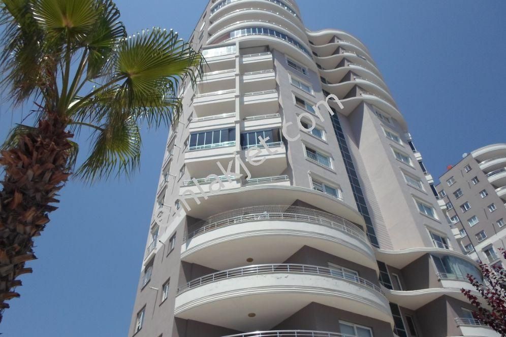 Emlakçıdan Mersin Mezitli Merkez Mahallesi 3+1 Kiralık Daire 1.750 TL
