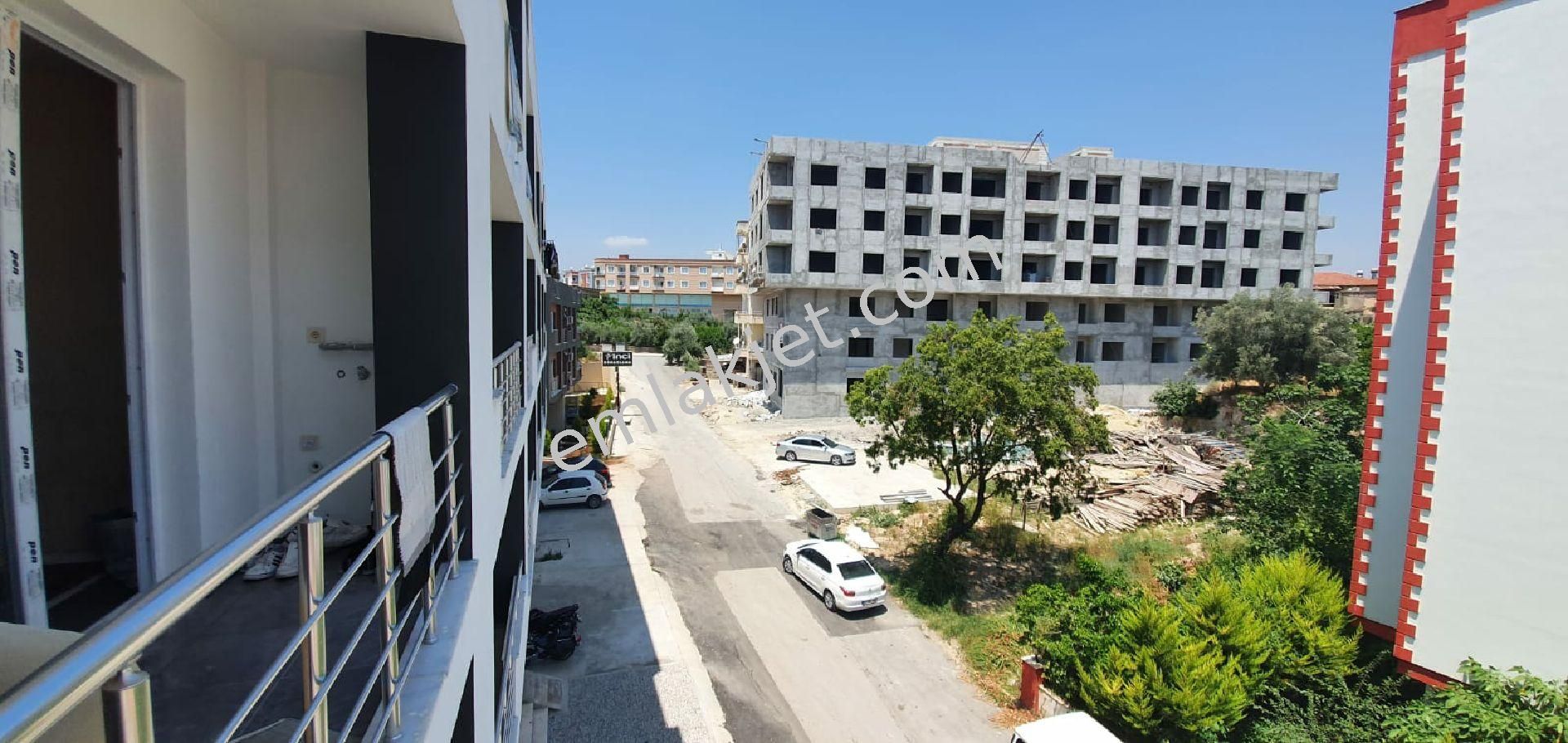 Emlakçıdan Mersin Yenişehir Çiftlikköy Mahallesi 1+1 Satılık Daire 150.