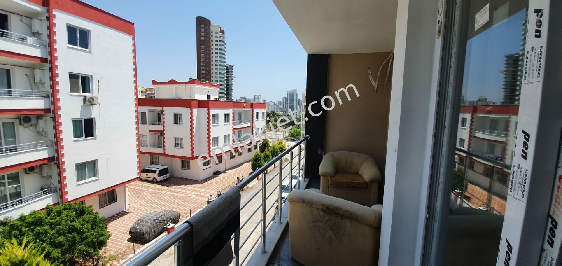Emlakçıdan Mersin Yenişehir Çiftlikköy Mahallesi 1+1 Satılık Daire 150.