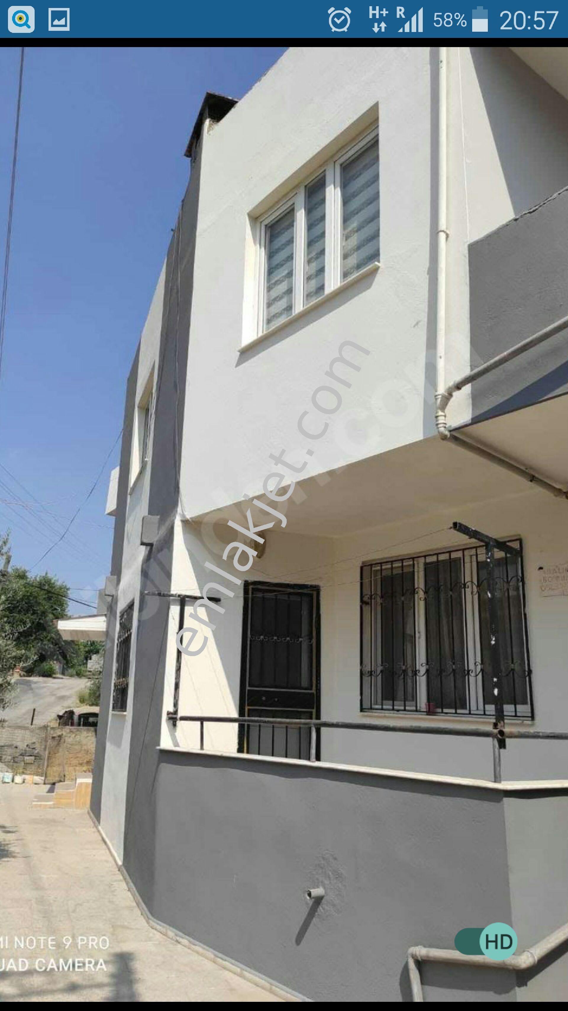 Emlakçıdan Adana Seyhan Bahçeşehir Mahallesi 4+2 Satılık Müstakil 615