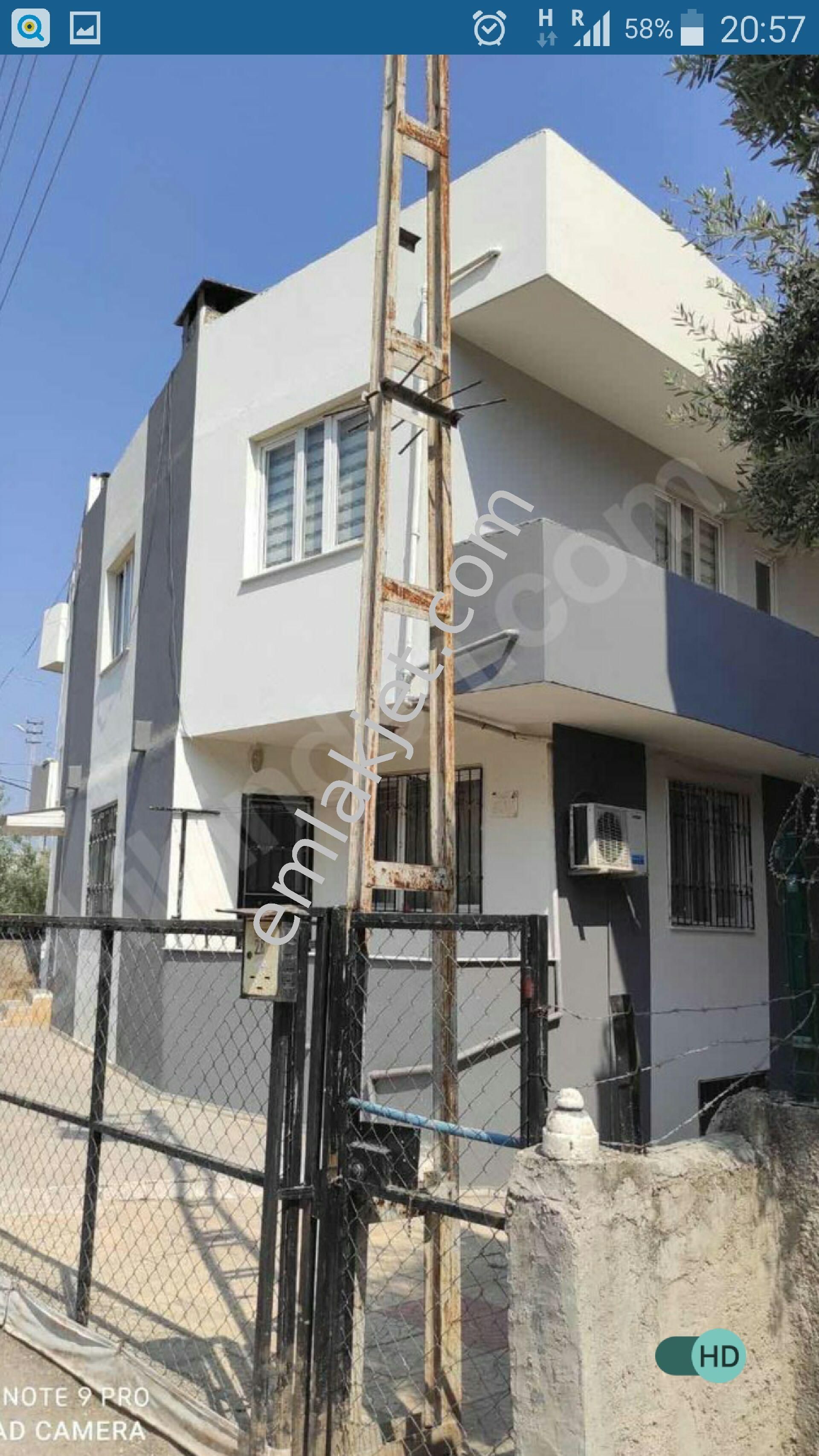 Emlakçıdan Adana Seyhan Bahçeşehir Mahallesi 4+2 Satılık Müstakil 615.