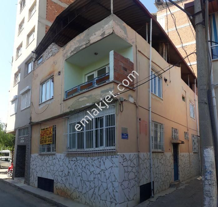 Emlakçıdan Aydın Nazilli Dumlupınar Mahallesi 3+1 Satılık Müstakil 330.