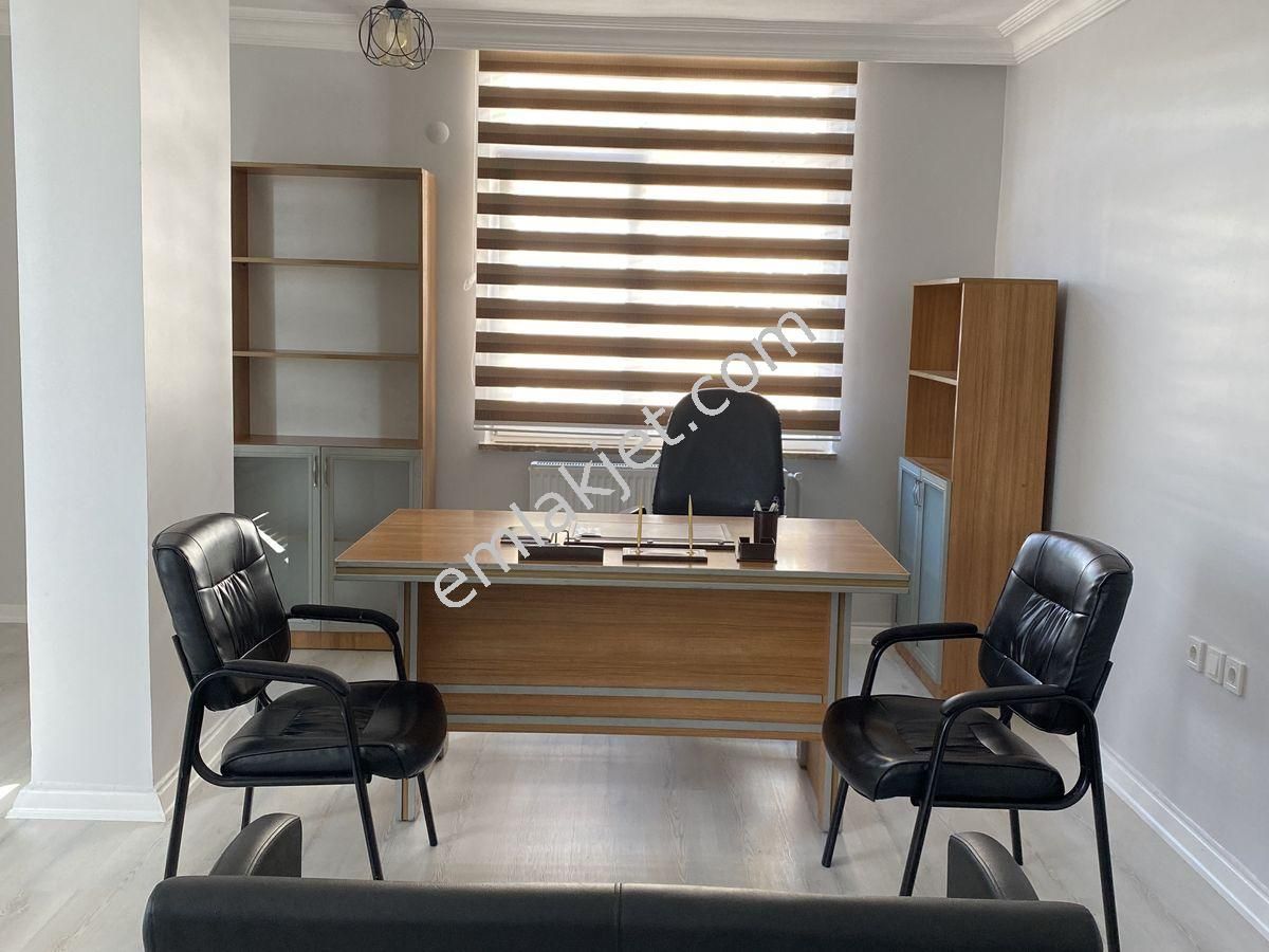 Serdivan Icinde Ikinci El Satilik Imalattan Ofis Buro Mobil
