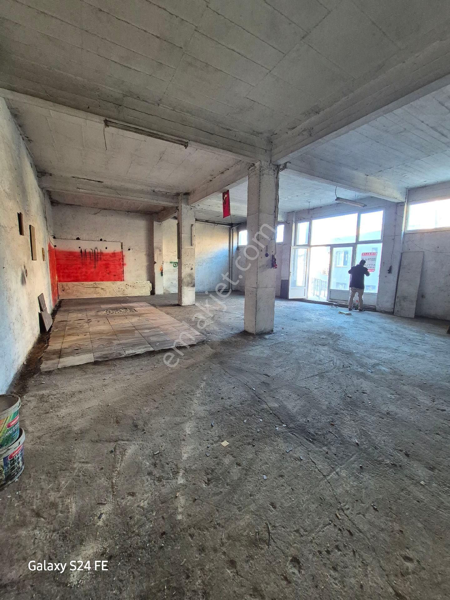 Bornova Kavaklıdere'de Kiralık Dükkan - Görsel 19