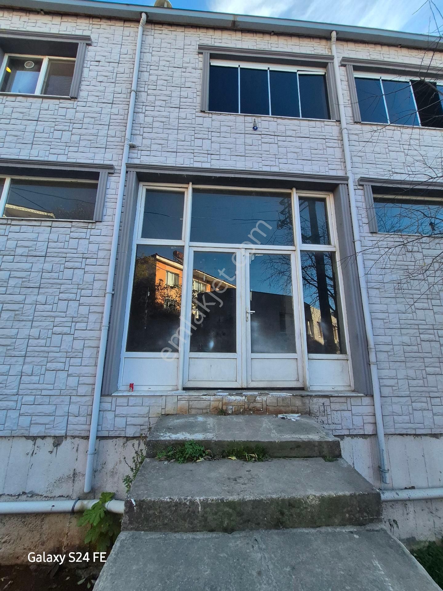 Bornova Kavaklıdere'de Kiralık Dükkan - Görsel 12
