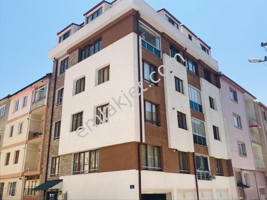 Sahibinden Eskisehir Odunpazari Kirmizitoprak Mahallesi 5 1 Satilik Daire 730 000 Tl 8628563