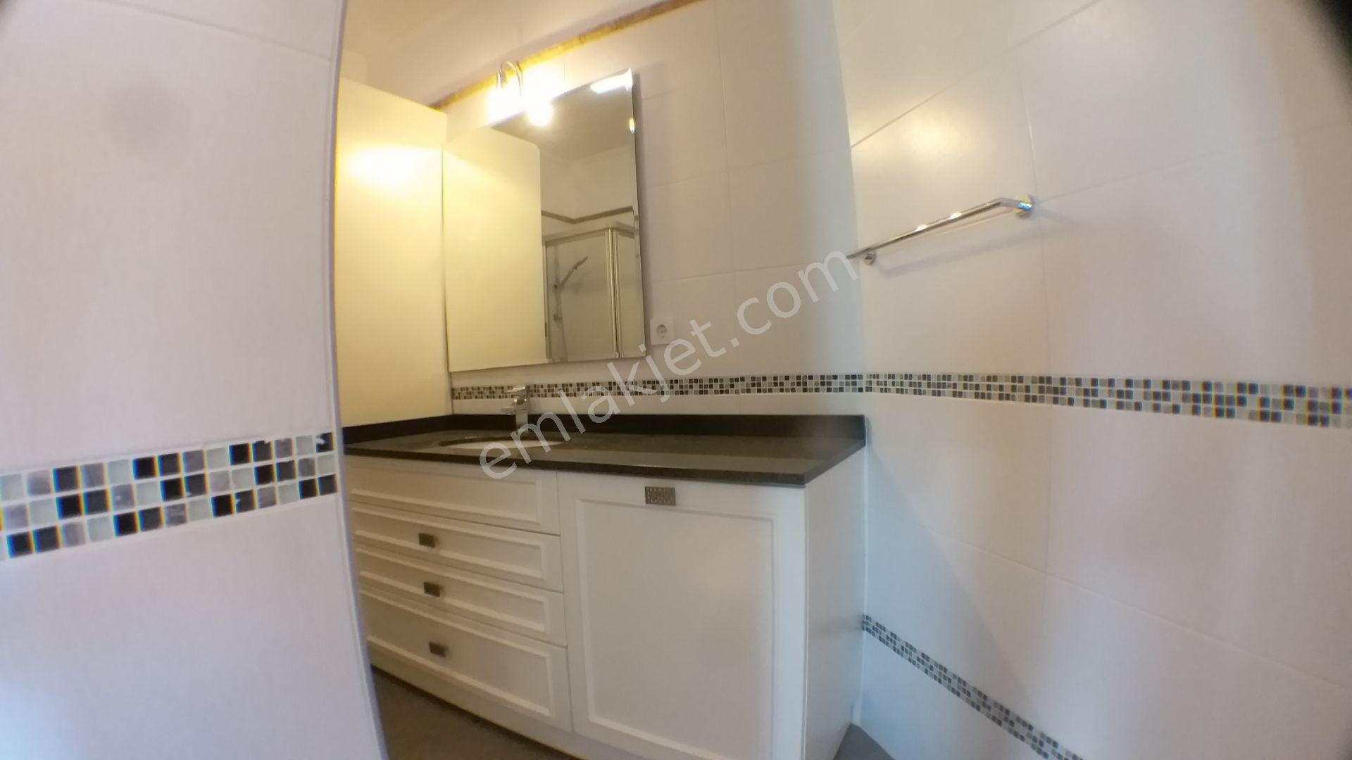 Bodrum Kumbahçede Ayrıcalıklı Bir Konumda Denize Sıfır Son Daire - Görsel 9