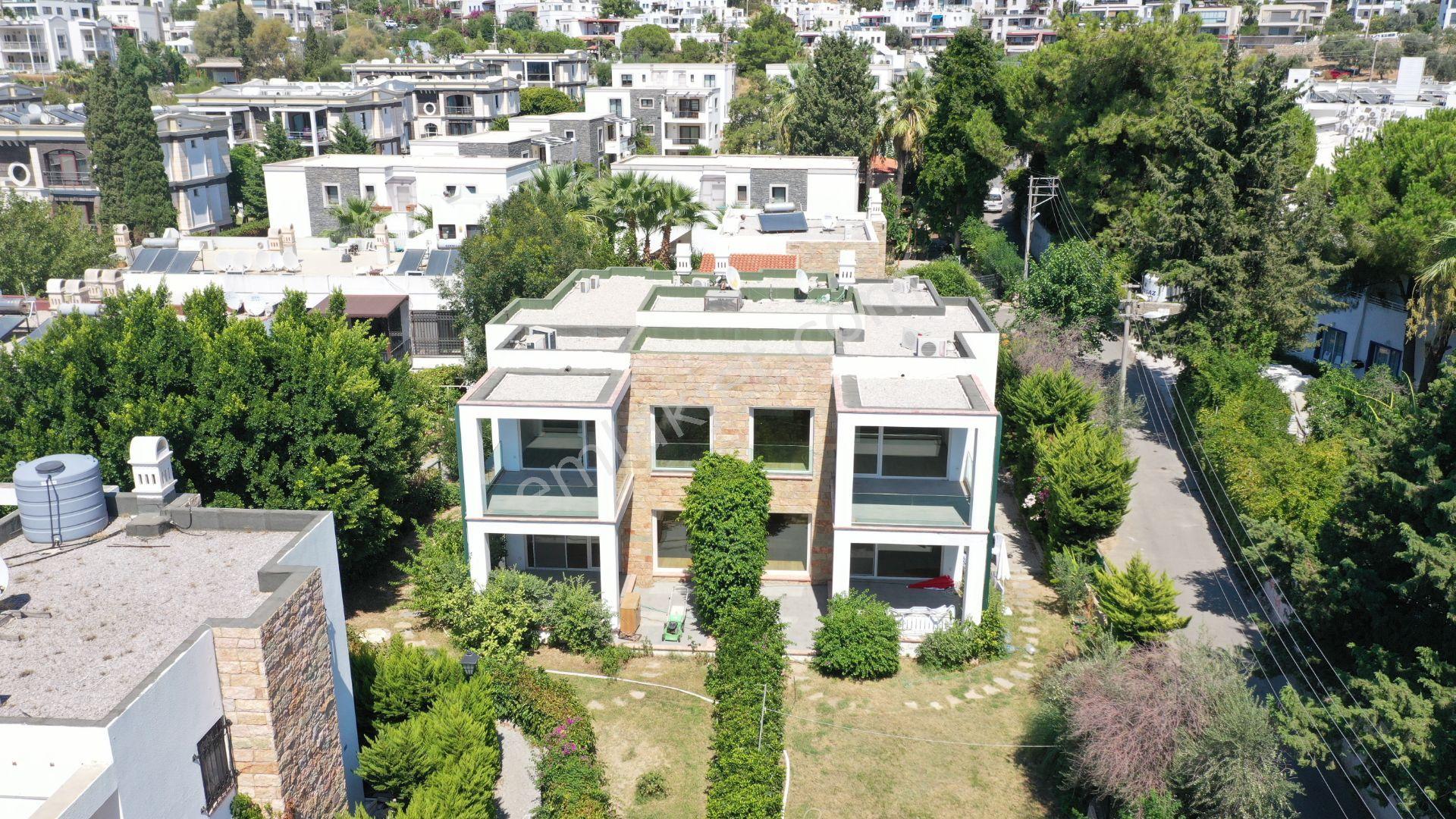 Bodrum Kumbahçede Ayrıcalıklı Bir Konumda Denize Sıfır Son Daire - Görsel 19