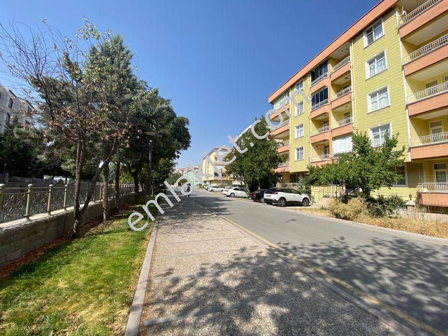 Emlakçıdan Aksaray Aksaray Merkez Pamucak Mahallesi 4+1 Satılık Daire