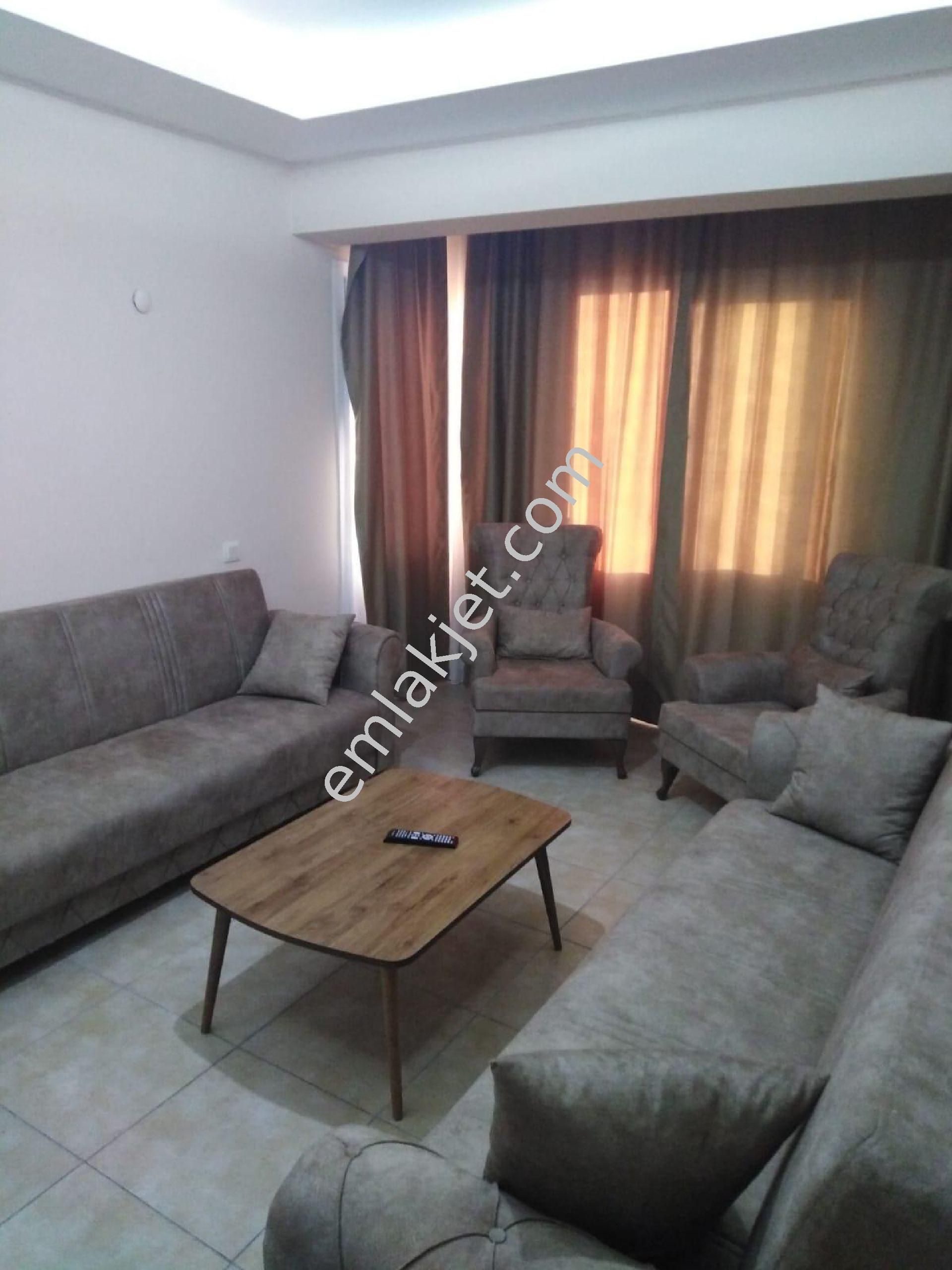Emlakçıdan Mersin Yenişehir Bahçelievler Mahallesi 1+1 Günlük Kiralık