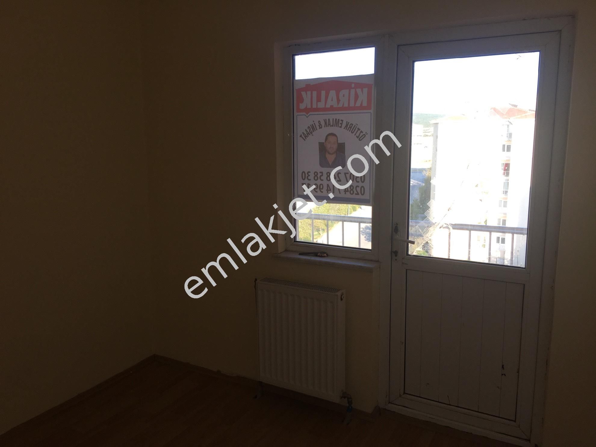 Emlakçıdan Edirne Keşan Yeni Mahallesi 3+1 Kiralık Daire 1.000 TL 8677304