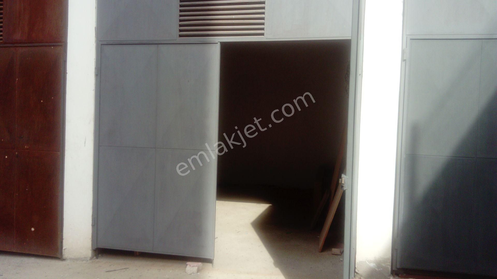 Yeditepe'de Kiralık Depo/garaj,güncel İlandır!