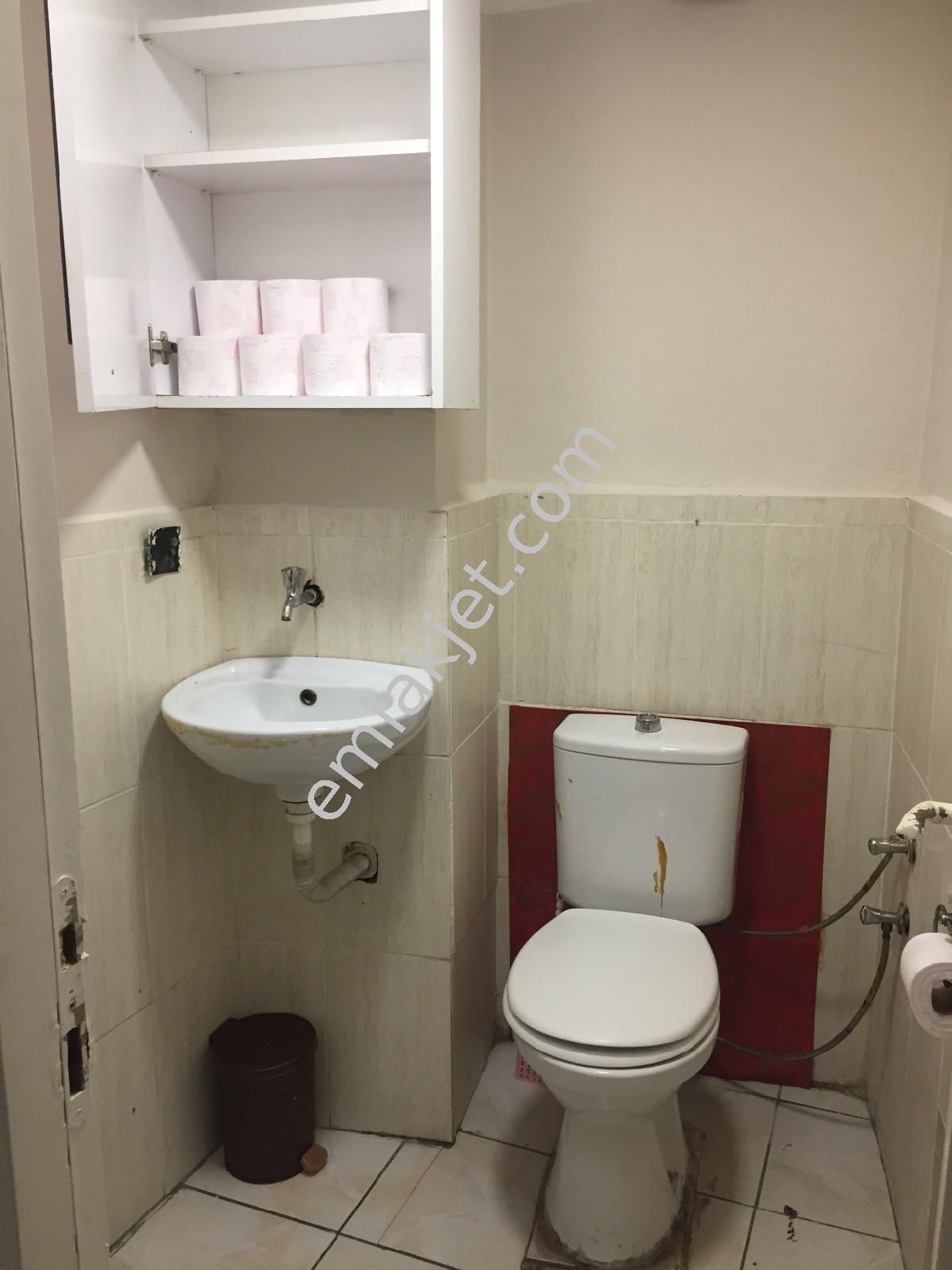 Çağlayan Da Erkeklere Özel Aparta Kiralık Tek Kişilik Odalar - Görsel 12