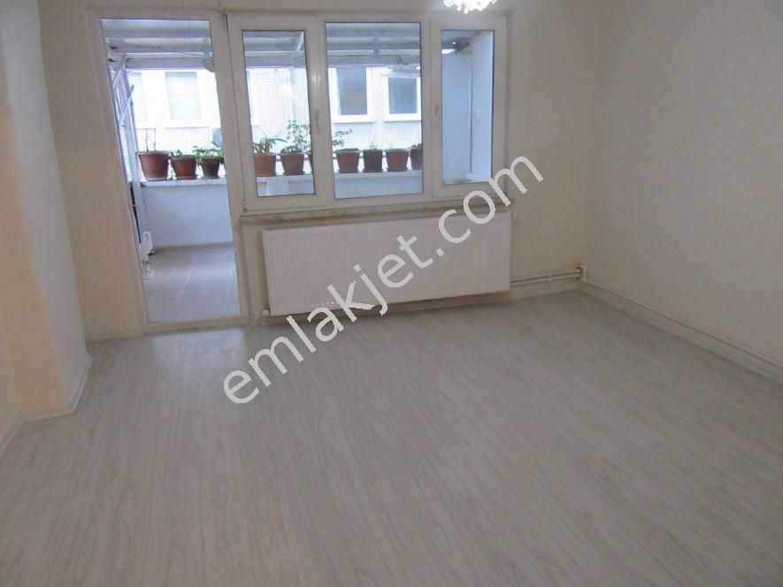 Emlakçıdan Bursa Osmangazi Kayıhan Mahallesi 3+1 Satılık Müstakil 265