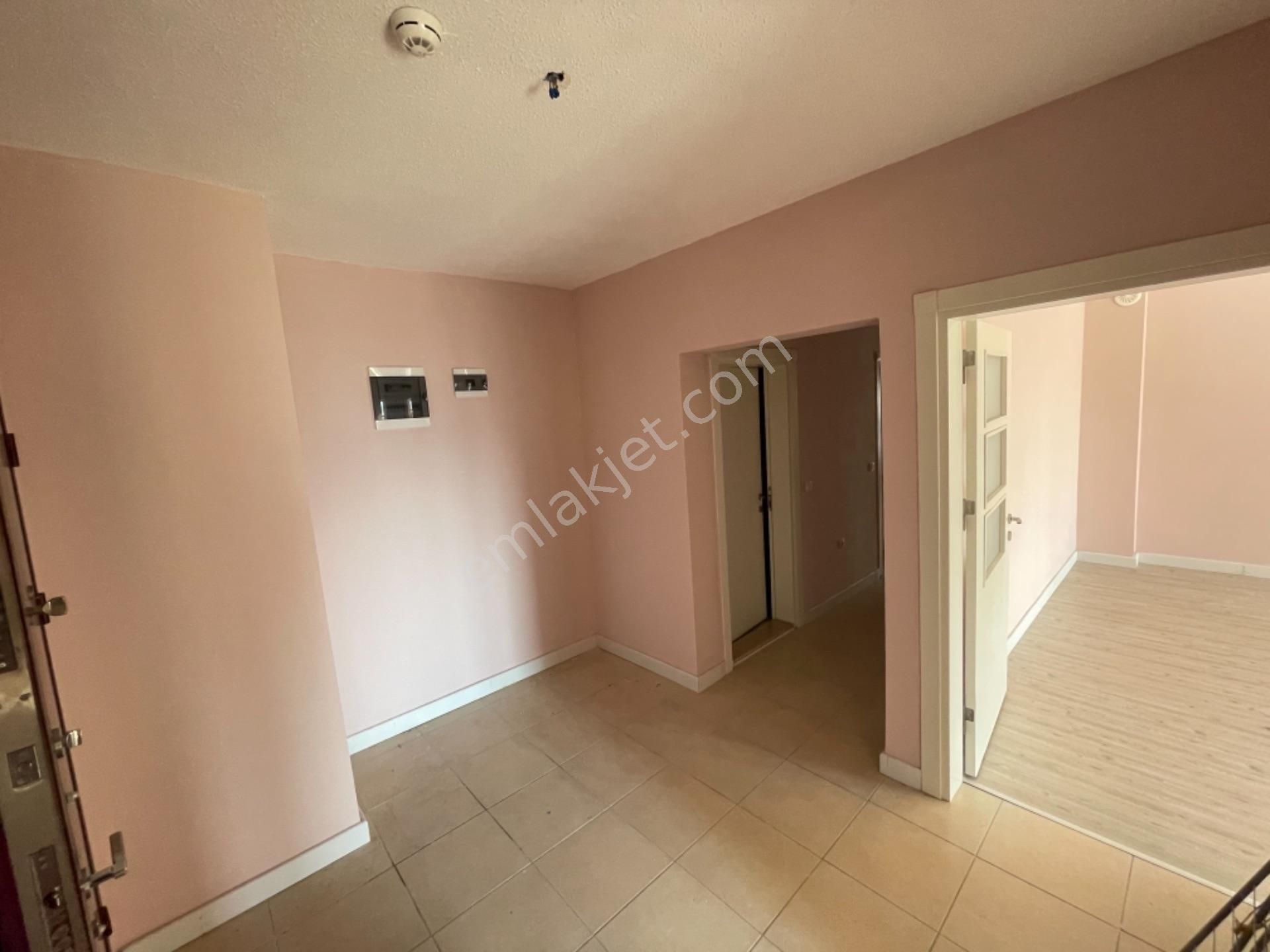 Sahibinden Manisa Yunusemre Muradiye Mahallesi 3+1 Kiralık Daire 1.400