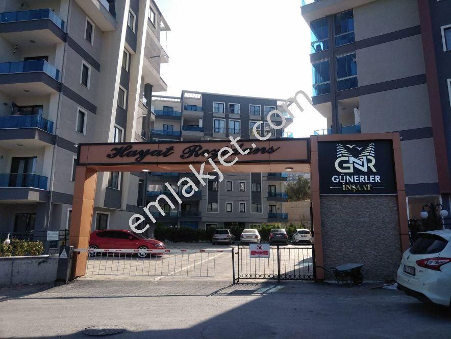 Emlakçıdan Bursa Mudanya Yeni Mahallesi 3+1 Kiralık Daire 1.800 TL 8900723