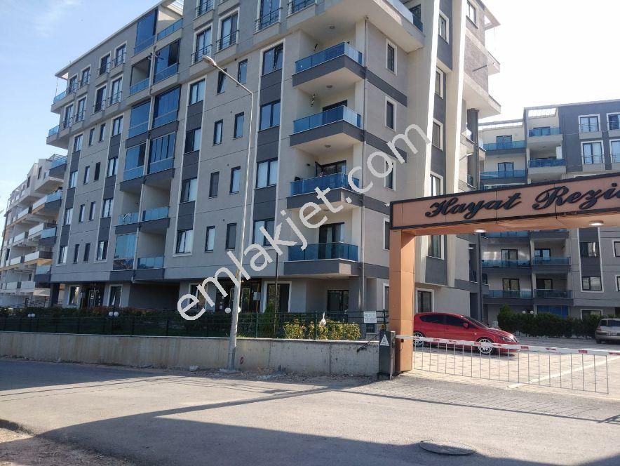 Emlakçıdan Bursa Mudanya Yeni Mahallesi 3+1 Kiralık Daire 1.800 TL 8900723