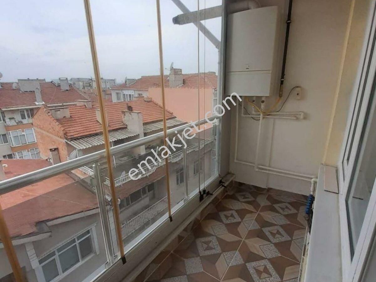 Emlakçıdan Edirne Edirne Merkez Yancıkçı Şahin Mahallesi 2+1 Satılık