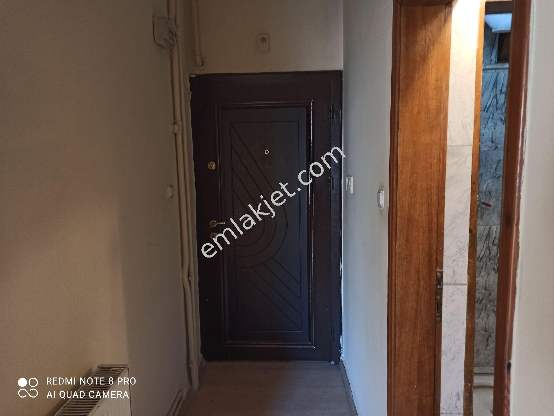 Emlakçıdan Isparta Isparta Merkez Pirimehmet Mahallesi 3+1 Satılık