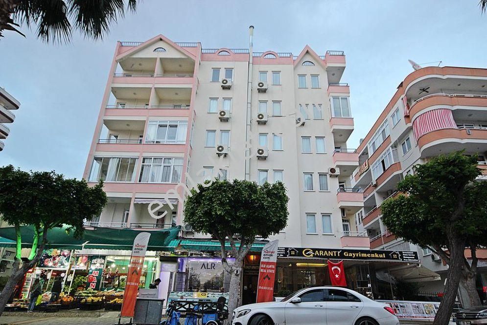 Emlakçıdan Antalya Alanya Mahmutlar Mahallesi 1+1 Kiralık Daire 1.250