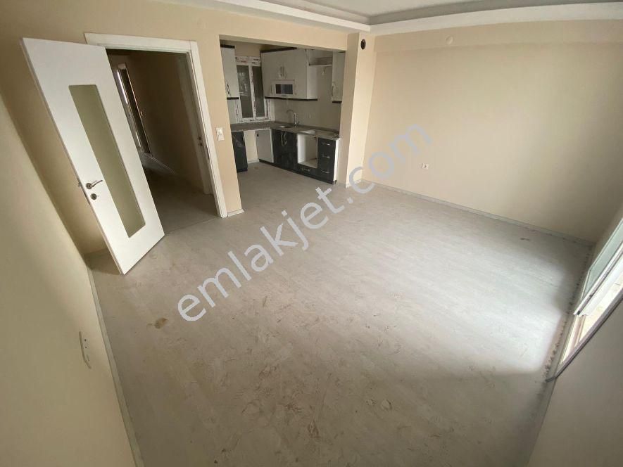 İzmir Buca Yiğitler Mahallesi Kiralık Daire İlanları ve Satılık Ev