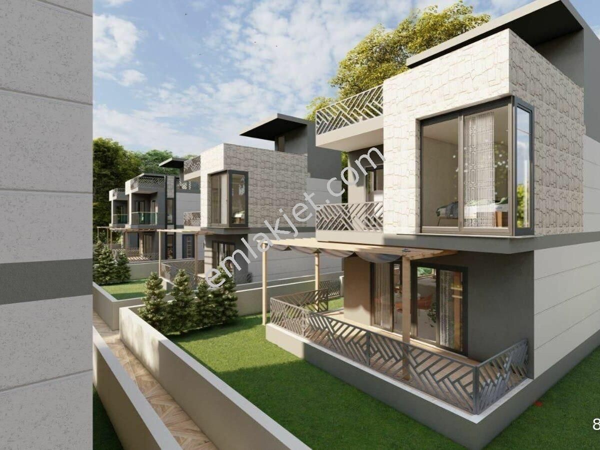 Emlakçıdan İzmir Seferihisar Mersin Alanı Mahallesi 3+1 Satılık