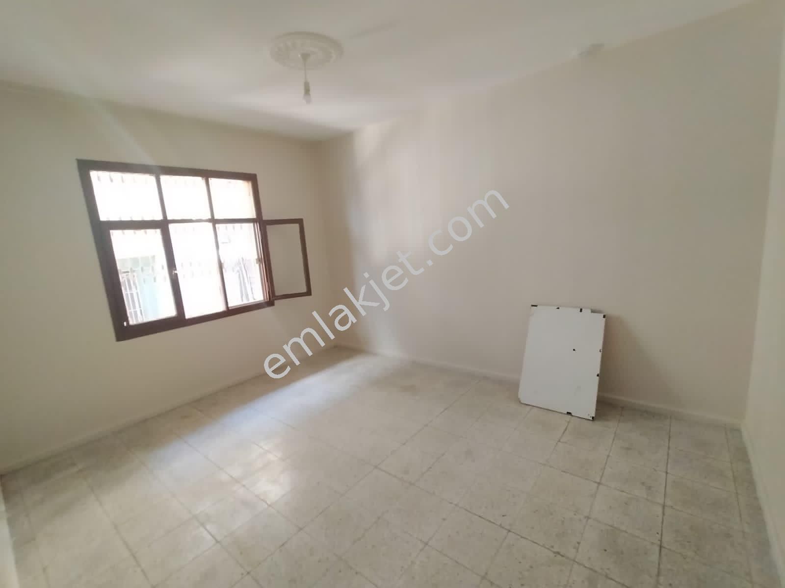 Emlakçıdan Adana Çukurova Belediye Evleri Mahallesi 2+1 Kiralık Daire