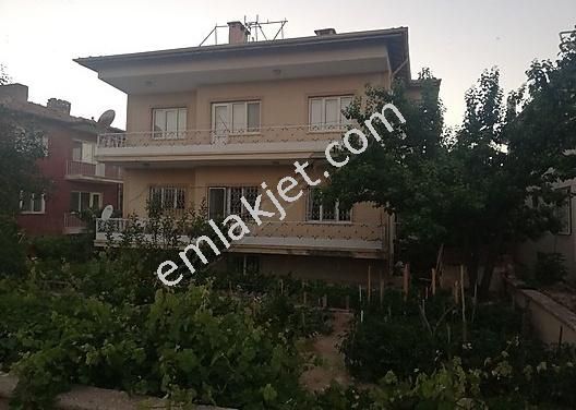 Emlakçıdan Nevşehir Avanos Cumhuriyet Mahallesi 3+1 Satılık Müstakil