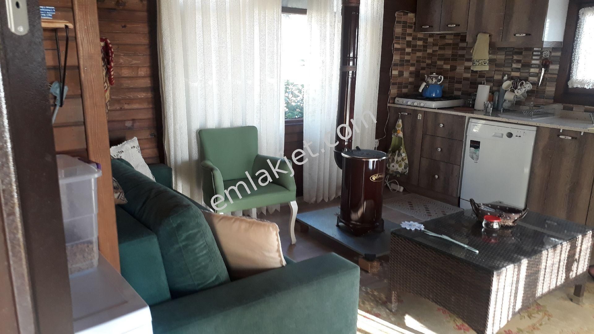 Emlakçıdan Antalya Manavgat Kısalar Mahallesi 1+1 Satılık Köy Evi 450.