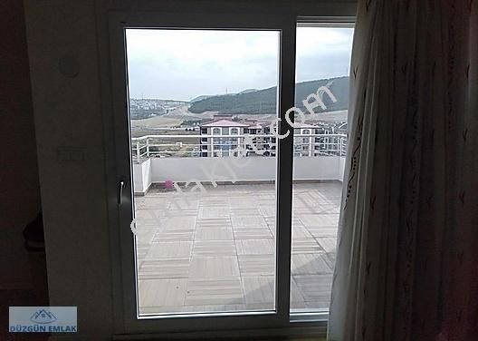 Emlakcidan Izmir Aliaga Siteler Mahallesi 2 1 Kiralik Daire 1 800 Tl 9057326