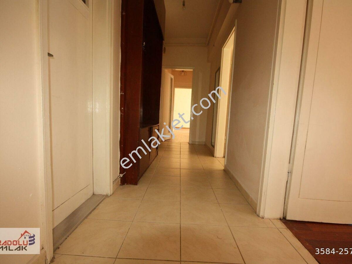 Emlakçıdan Ankara Çankaya Bahçelievler Mahallesi 3+1 Kiralık Daire 1.