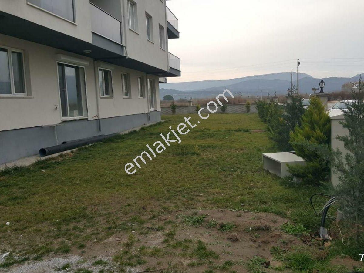 Emlakçıdan Balıkesir Ayvalık Altınova Mahallesi 2+1 Satılık Daire 375