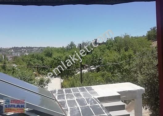 Emlakçıdan Mersin Gülnar Ayvalı Mahallesi 2+1 Satılık Müstakil 320.000
