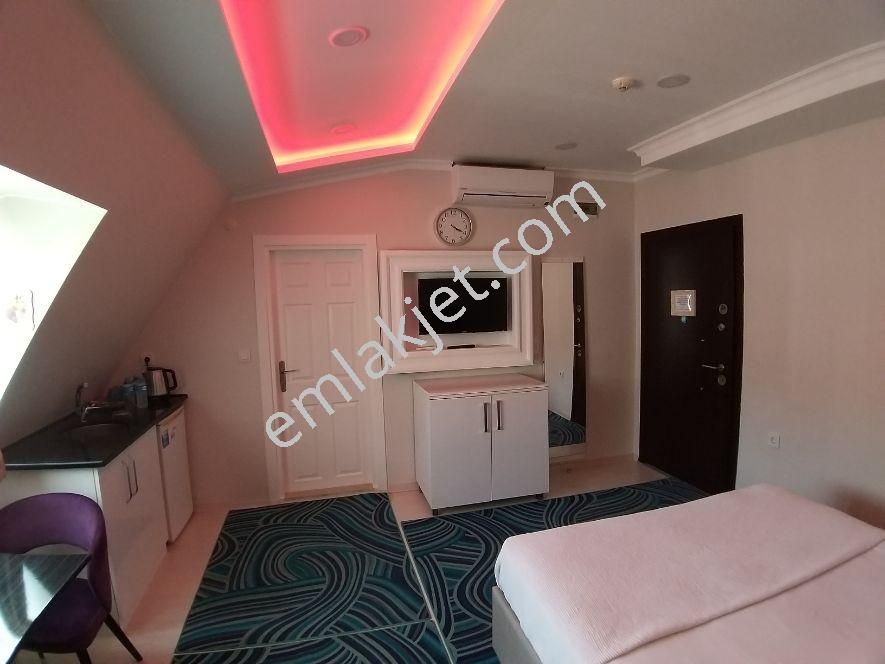 Emlakçıdan İstanbul Kartal Soğanlık Yeni Mahallesi 1+1 Günlük Kiralık