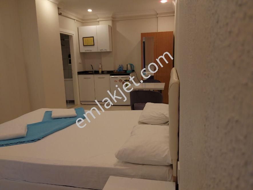 Emlakçıdan İstanbul Kartal Soğanlık Yeni Mahallesi 1+1 Günlük Kiralık