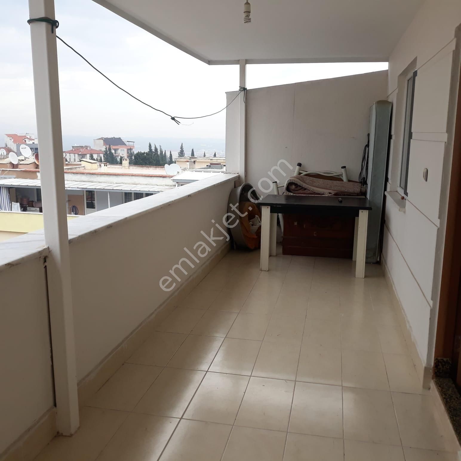 Emlakçıdan Manisa Şehzadeler Dilşikar Mahallesi 2+1 Kiralık Daire 1.200