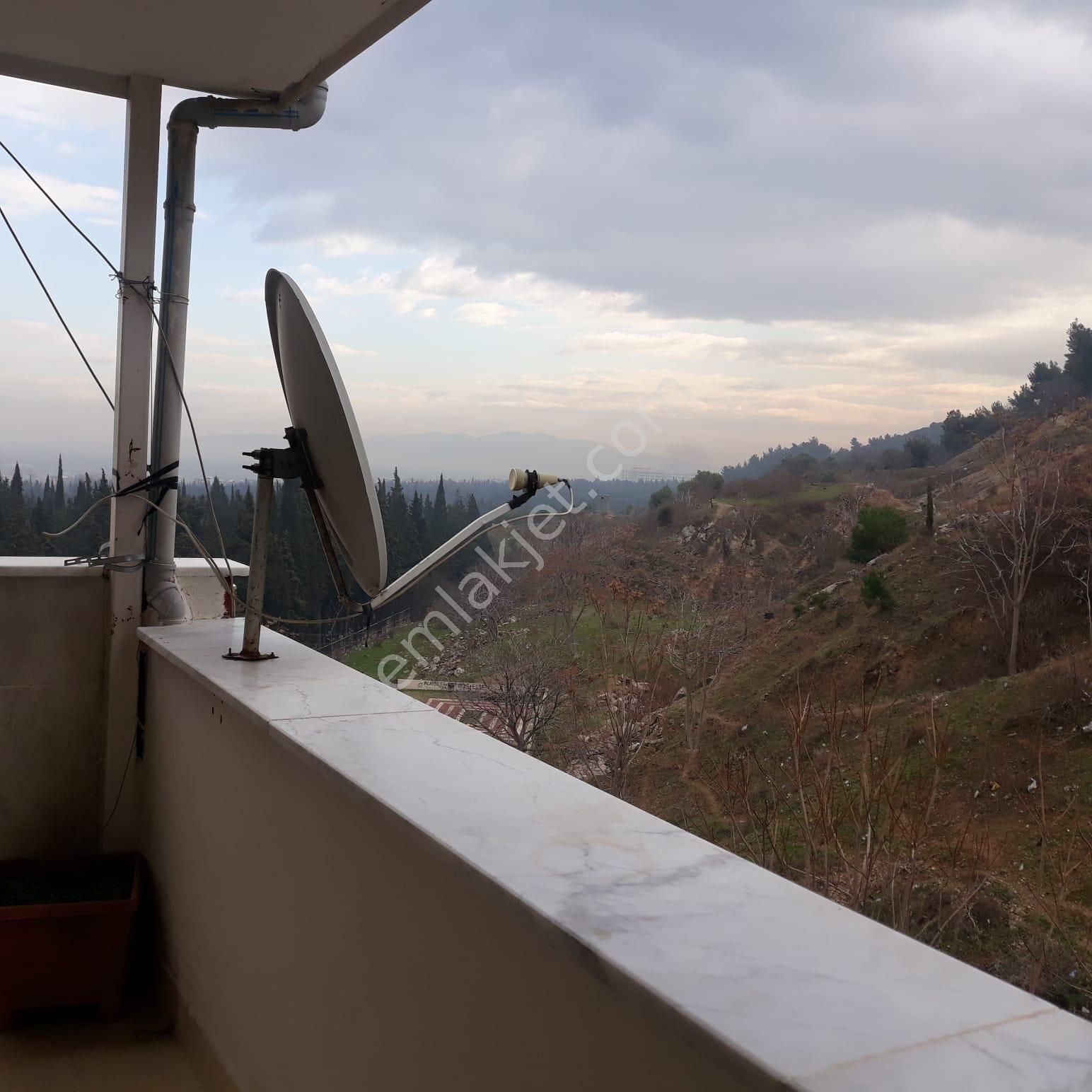 Emlakçıdan Manisa Şehzadeler Dilşikar Mahallesi 2+1 Kiralık Daire 1.200