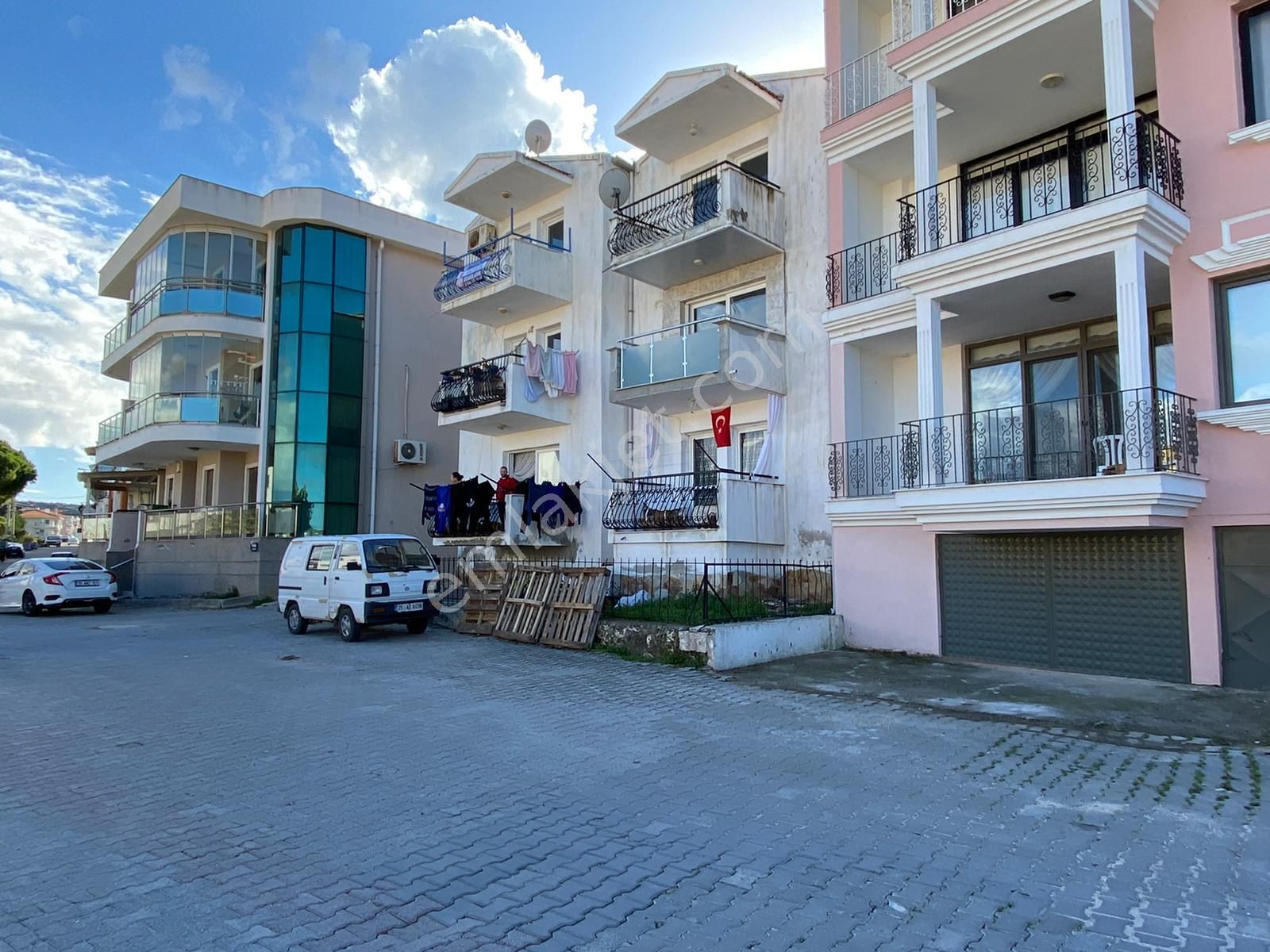Izmir Cesme Satilik Daire Ilanlari Ve Izmir Cesme Kiralik Ev Fiyatlari
