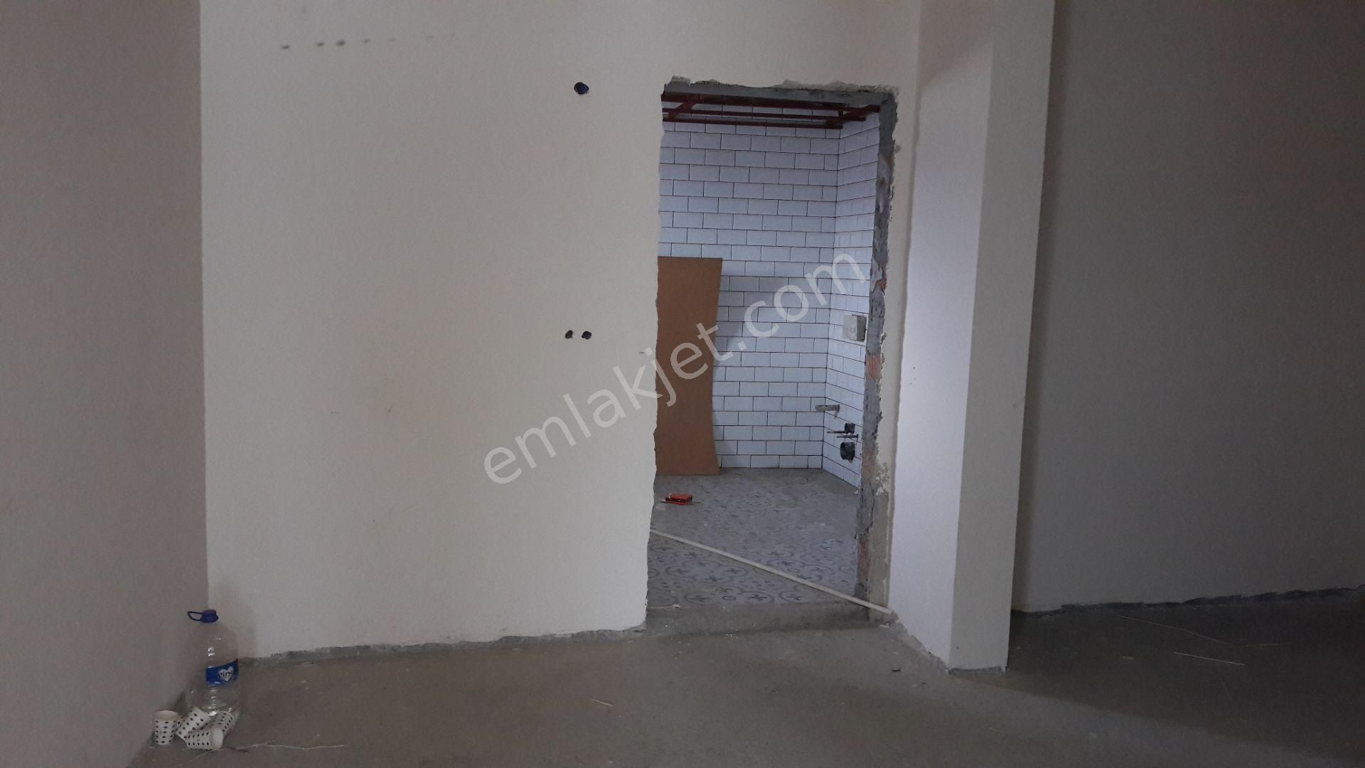 Emlakçıdan Aydın Nazilli Karaçay Mahallesi 4+1 Satılık Daire 699.000 TL