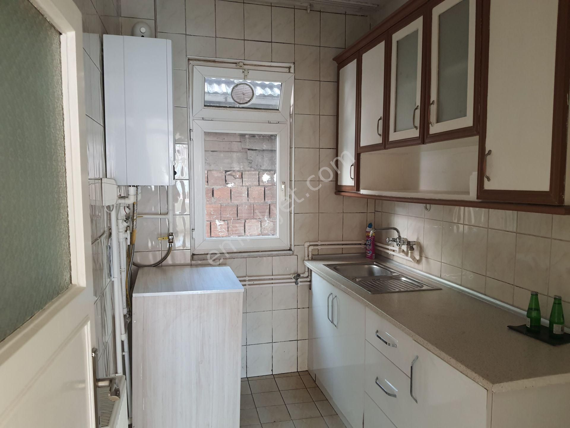 Emlakçıdan Zonguldak Ereğli Kavaklık Mahallesi 2+1 Kiralık Daire 700 TL