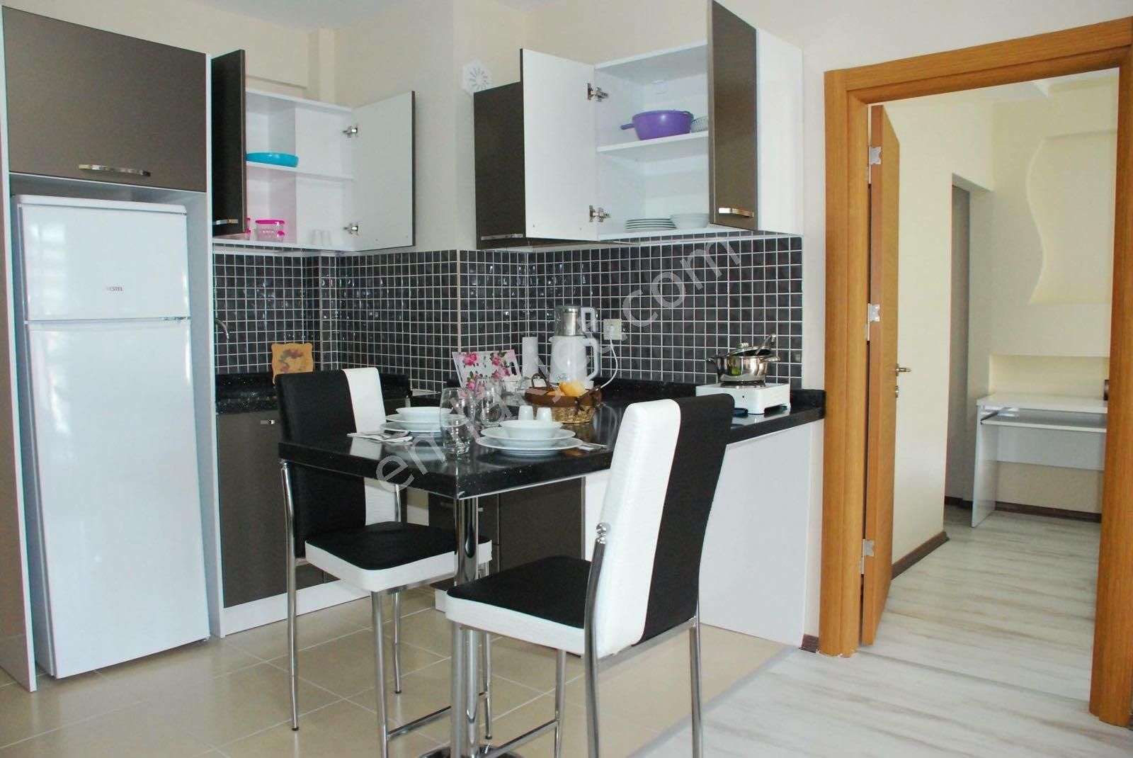 Emlakçıdan Kayseri Talas Mevlana Mahallesi 1+1 Kiralık Daire 1.700 TL