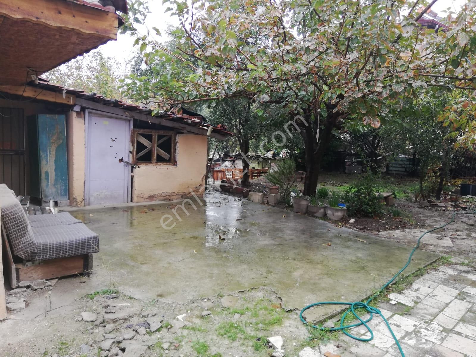 Emlakçıdan Denizli Pamukkale Karşıyaka Mahallesi 3+1 Satılık Müstakil