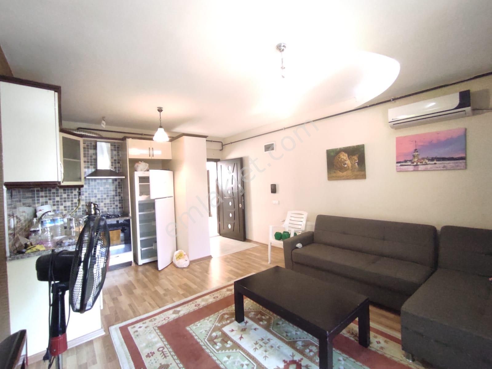 Emlakçıdan Mersin Yenişehir Çiftlikköy Mahallesi 2+1 Kiralık Daire 1.