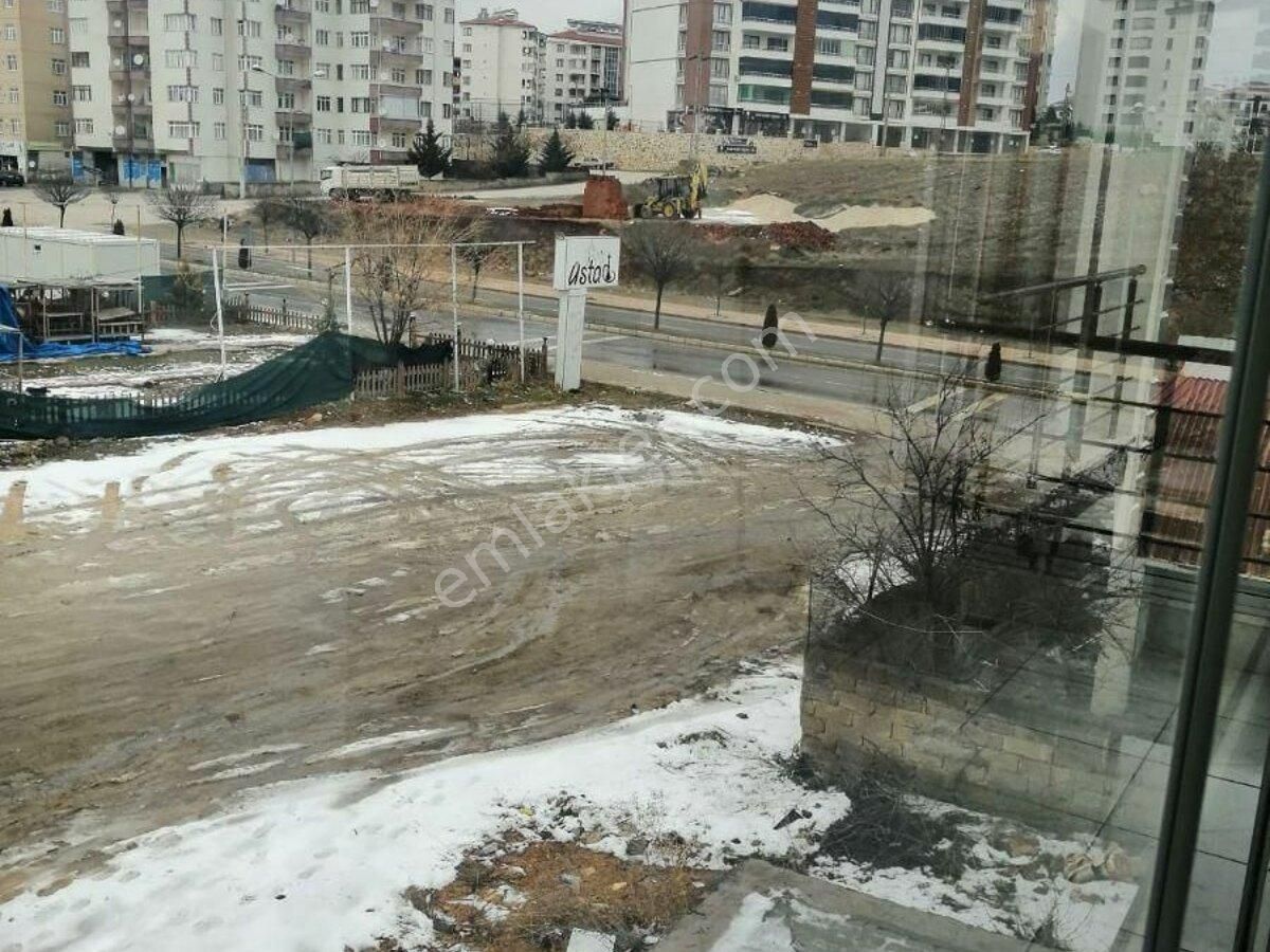 Emlakçıdan Elazığ Elazığ Merkez Cumhuriyet Mahallesi 3+1 Satılık Daire