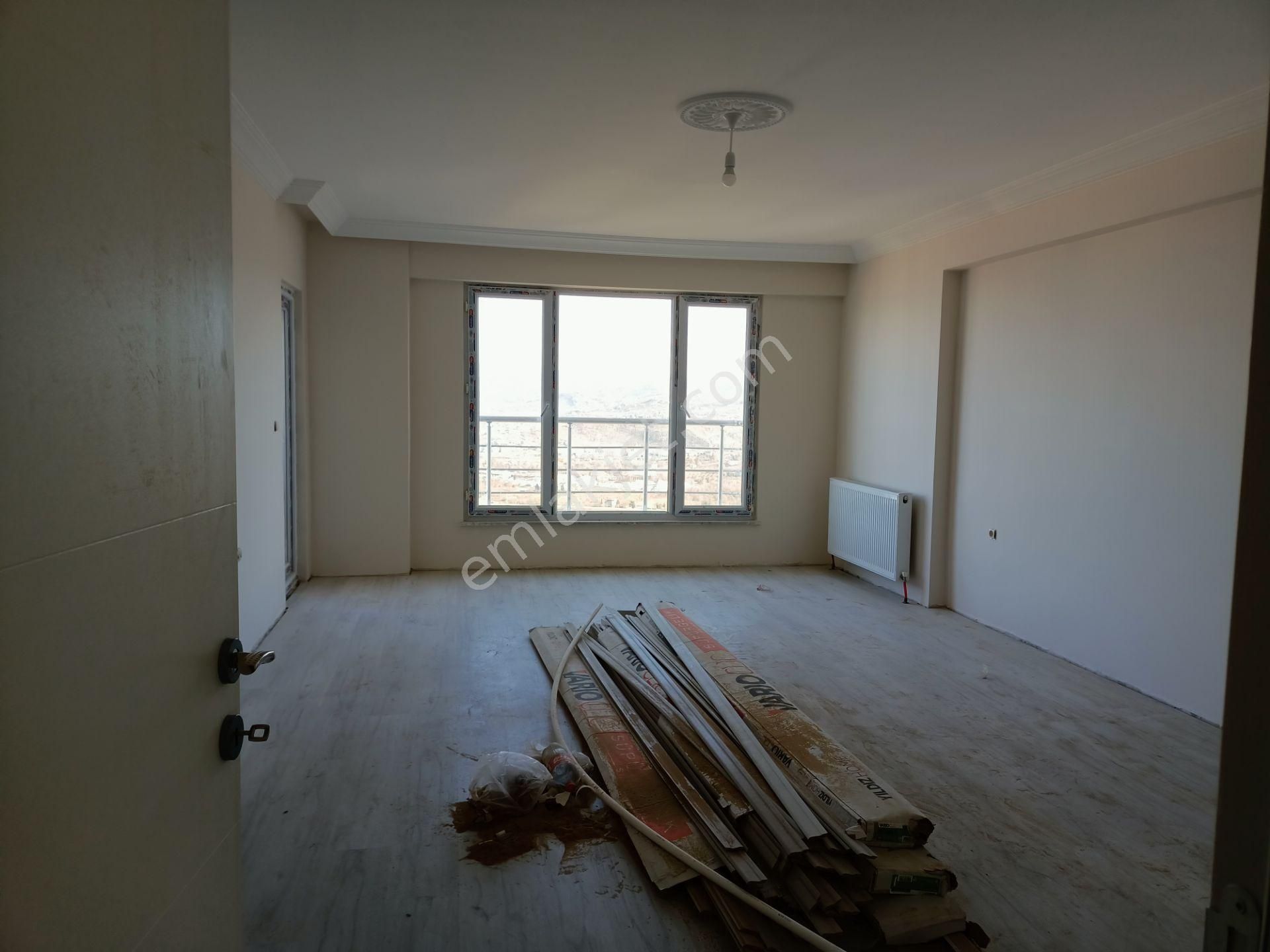 Emlakçıdan Ordu Fatsa Kurtuluş Mahallesi 3+1 Satılık Daire 400.000 TL