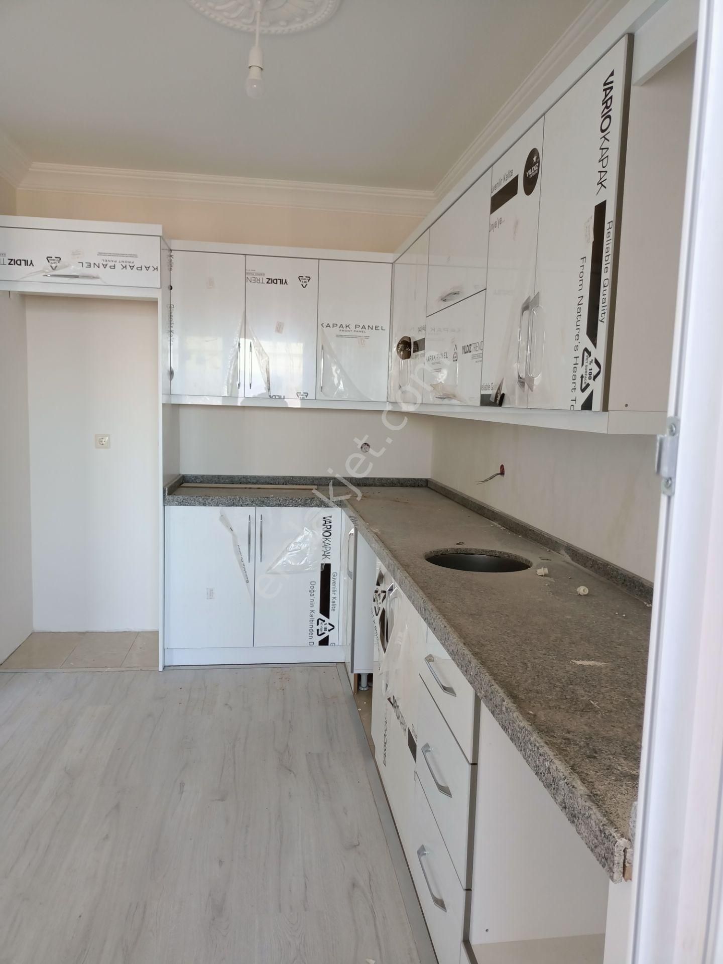 Emlakçıdan Ordu Fatsa Kurtuluş Mahallesi 3+1 Satılık Daire 400.000 TL