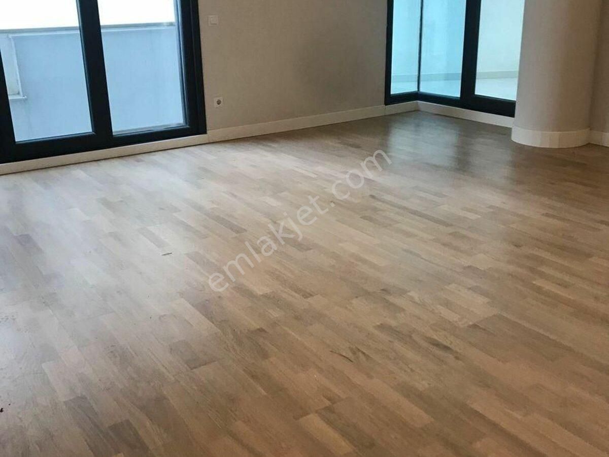 Tiamo'dan Yeni Binada 1+1 Kombili Asansörlü Kapalı Otoparklı - Görsel 13