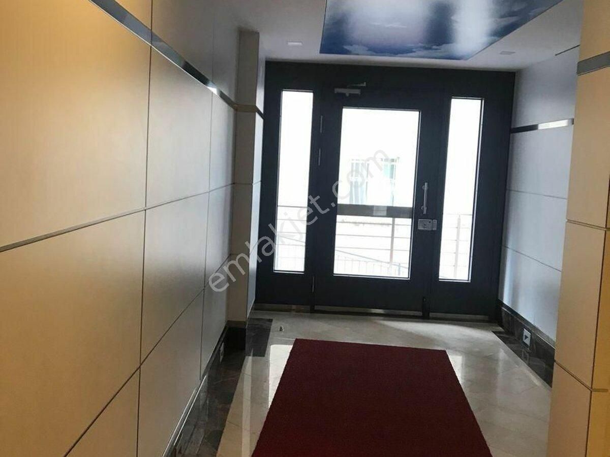 Tiamo'dan Yeni Binada 1+1 Kombili Asansörlü Kapalı Otoparklı - Görsel 18